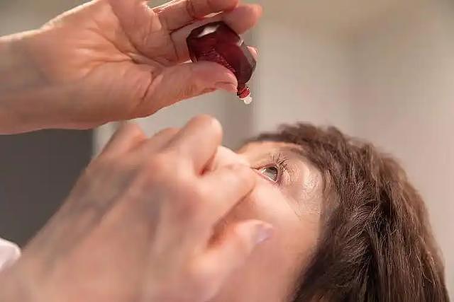 医生研究发现:老年人一旦做过白内障手术,这5件事就别再做了(组图) - 8