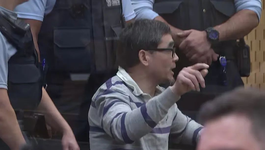 新西兰华男残杀同胞，被判终身监禁！庭审时多次情绪失控…（组图） - 5