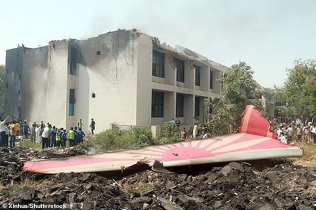 波音787客机刚起飞就坠毁，242人恐全遇难！只有他从尸堆中爬起，跌跌撞撞逃出来（视频/组图） - 27