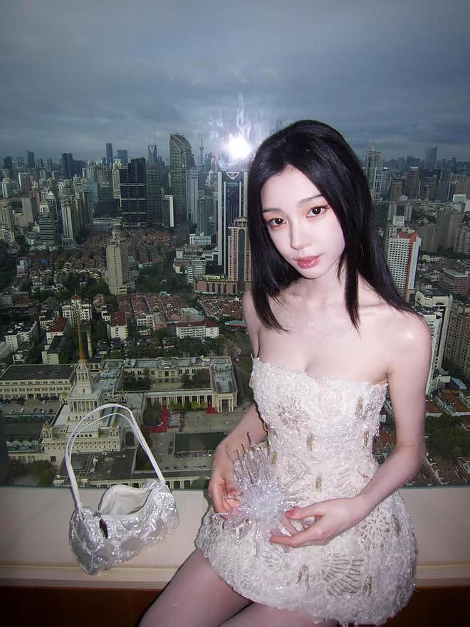 这一夜,王子文台上摔倒让不少人担忧,刘诗诗的端庄大气惊艳众人(组图) - 43