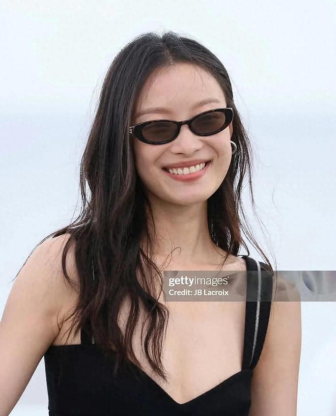 36岁倪妮,面相变了,事实证明,4年前张艺谋的忠告,拉了她一把(组图) - 1