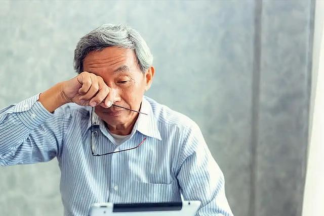 医生研究发现:老年人一旦做过白内障手术,这5件事就别再做了(组图) - 6
