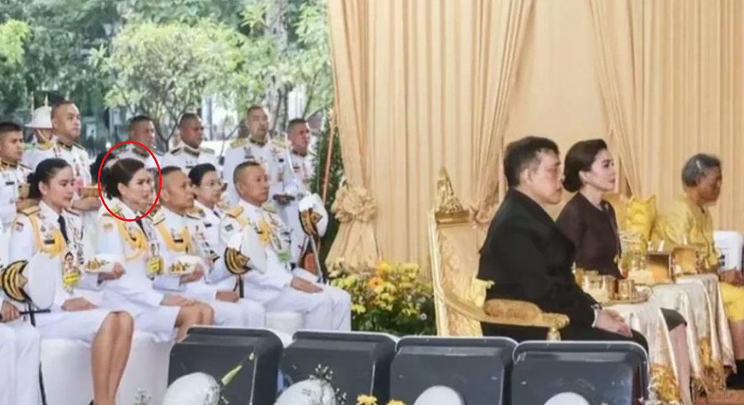 泰王室又封新宠妃！94年新人出身名门穿黄袍亮相，狠压其他小主和流亡二王子（组图） - 8