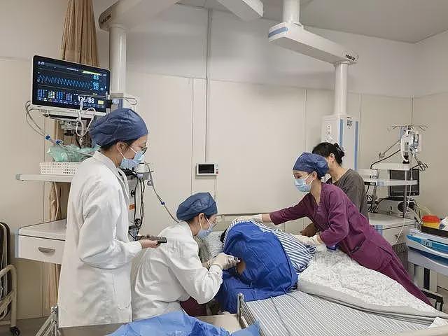 国内首针！47岁京东副总裁蔡磊与渐冻症抗争6年后，终于迎来希望（组图） - 17