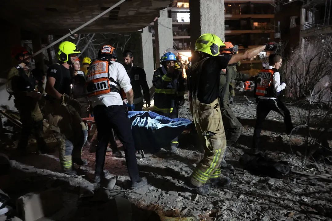 78死320伤后，伊朗导弹雨倾盆而下！大规模复仇以色列，誓言“打开地狱之门“（组图） - 4