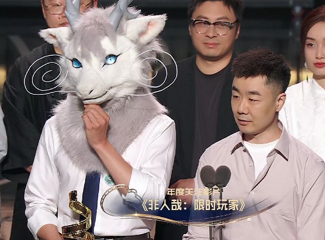 电影之夜台下直拍：邓超黄晓明同坐无交流，佟丽娅忙着玩手机（组图） - 31