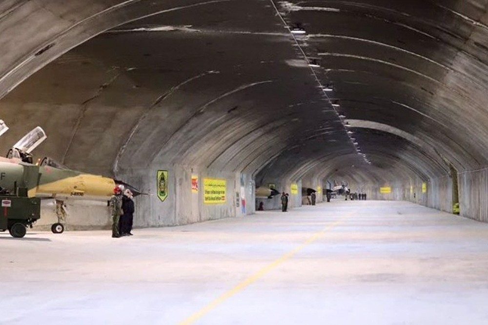 以色列空袭伊朗6大军事基地,局势恐全面失控(组图) - 1