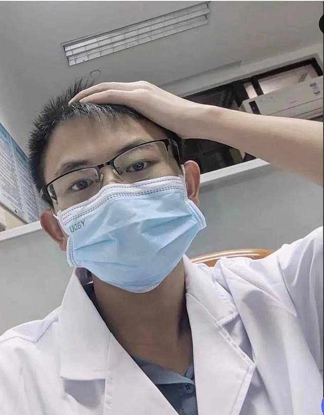 “我儿子坠楼和举报有直接关系”！罗帅宇妈妈发声（组图） - 1