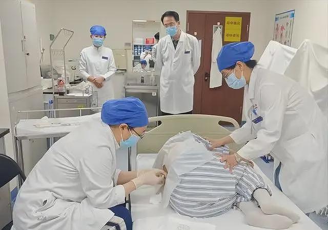 国内首针！47岁京东副总裁蔡磊与渐冻症抗争6年后，终于迎来希望（组图） - 2
