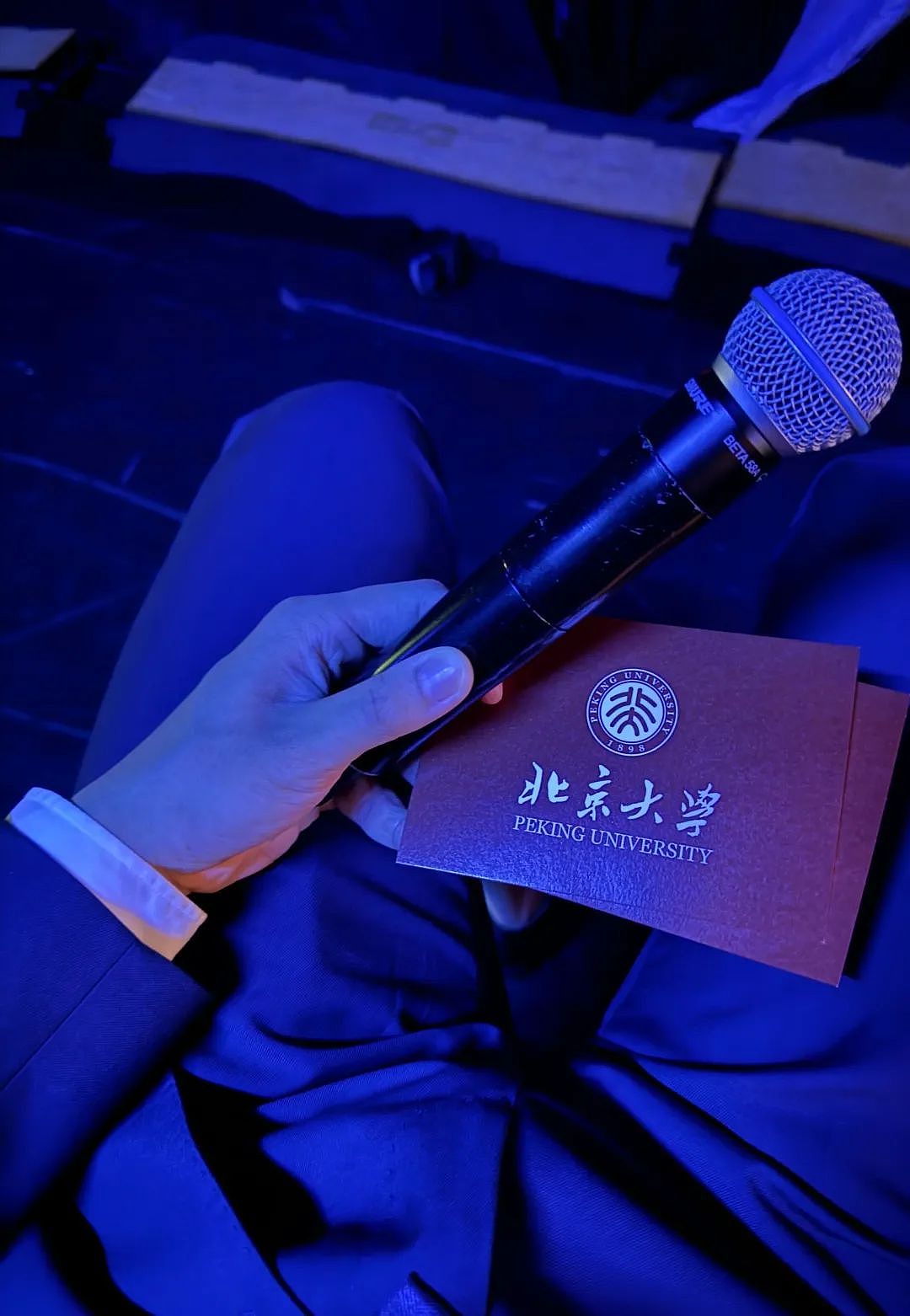 【帅哥】北大田径运动员，粗腿大包人形打桩机，前男友直呼扛不住...（组图） - 3