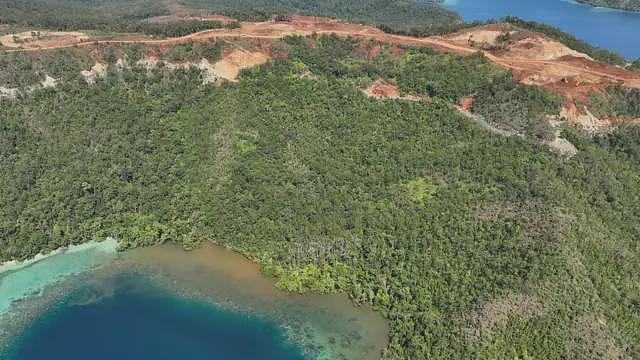 电动车电池金属开采竞赛威胁海洋天堂(组图) - 3