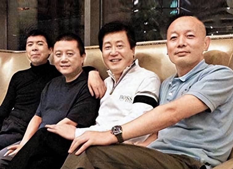 67岁王朔近况:受5种疾病折磨,痴迷刷短视频,女儿不让他死家里(组图) - 5