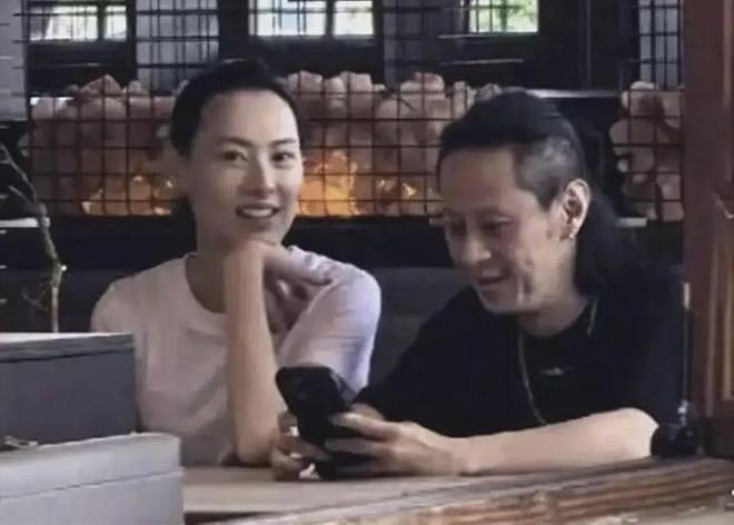梁洛施马浴柯恋情坐实！女方大儿子成帅小伙，戴眼镜像爷爷李嘉诚（组图） - 16