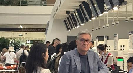 71岁伊万下课，深夜落寞搭机离开中国，没球迷送行（视频/组图） - 2