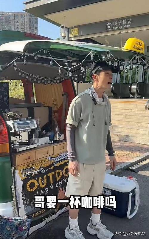 47岁港星长沙街头摆摊，含泪回应辛酸内幕（组图） - 9