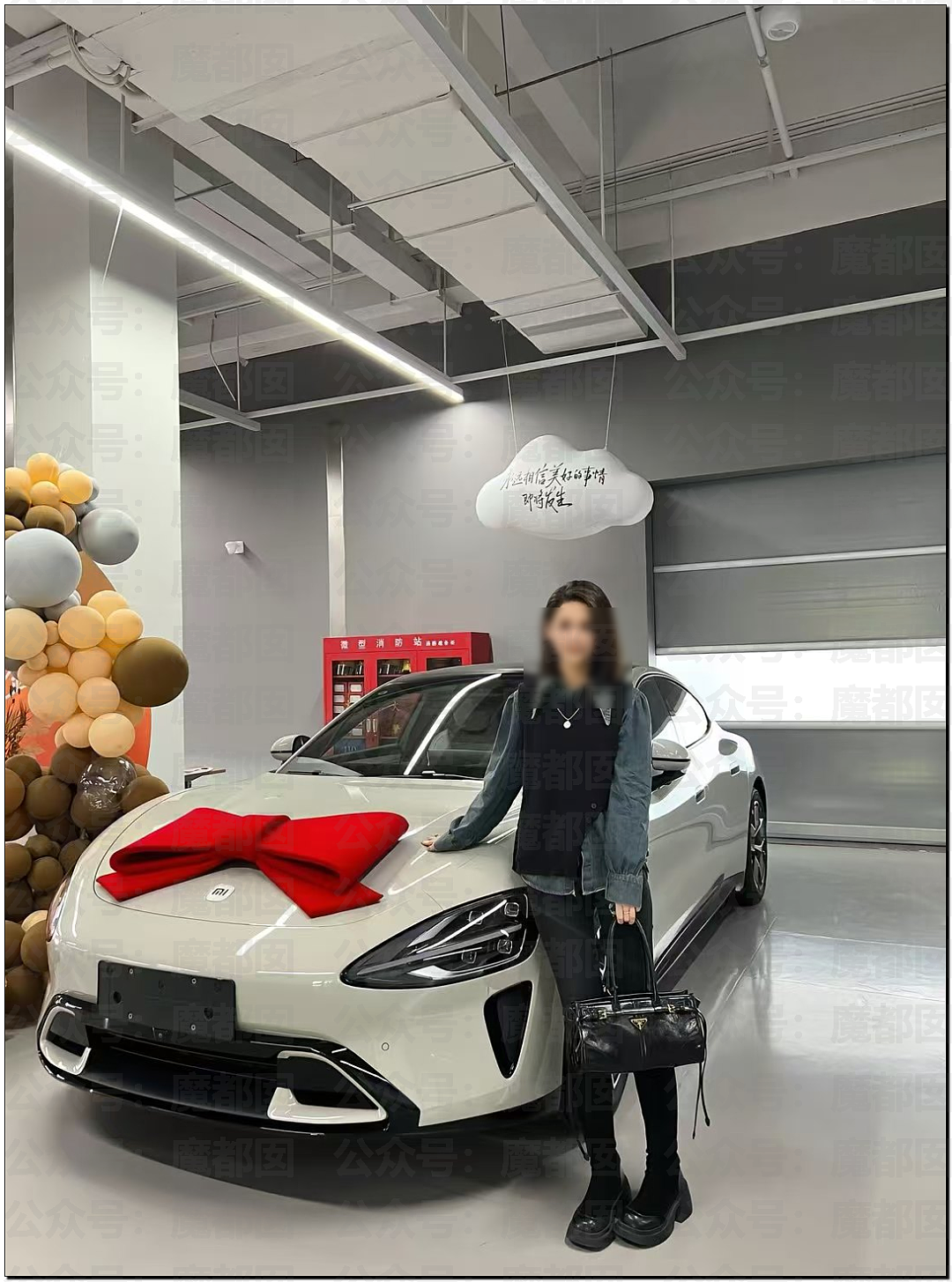 震惊！连撞16部车的女司机却因高颜值和呼之欲出身材走红（组图） - 51