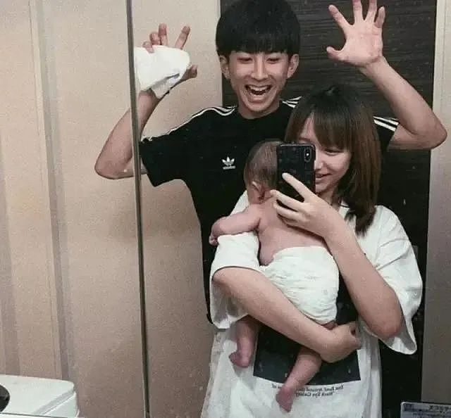 日本恋综男顶流抛妻弃子当牛郎，18岁奉子成婚，23岁离婚下海称：赌上了人生！（组图） - 2