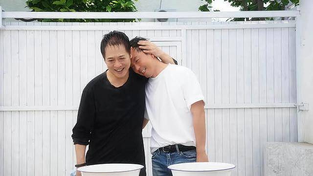 李连杰与“儿子“谢苗拍短片,引发回忆杀(组图) - 8