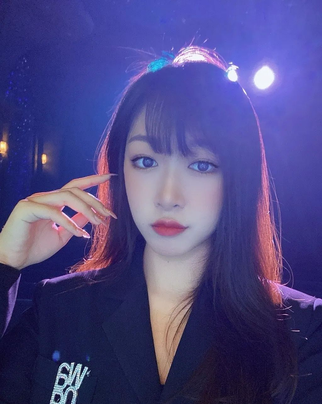 【美女】这位老板娘的身材有多好？网友：堪比视觉盛宴...（组图） - 5