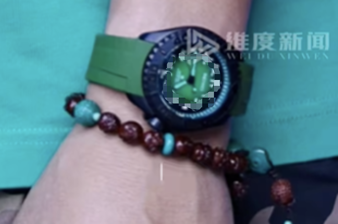 凤凰传奇曾毅,塌房了!不要对任何人有滤镜(组图) - 6