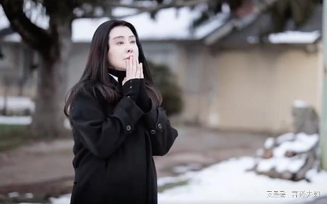58岁王祖贤每天6点起床迎客，面对外界质疑坦言：我的钱花不完！（组图） - 4
