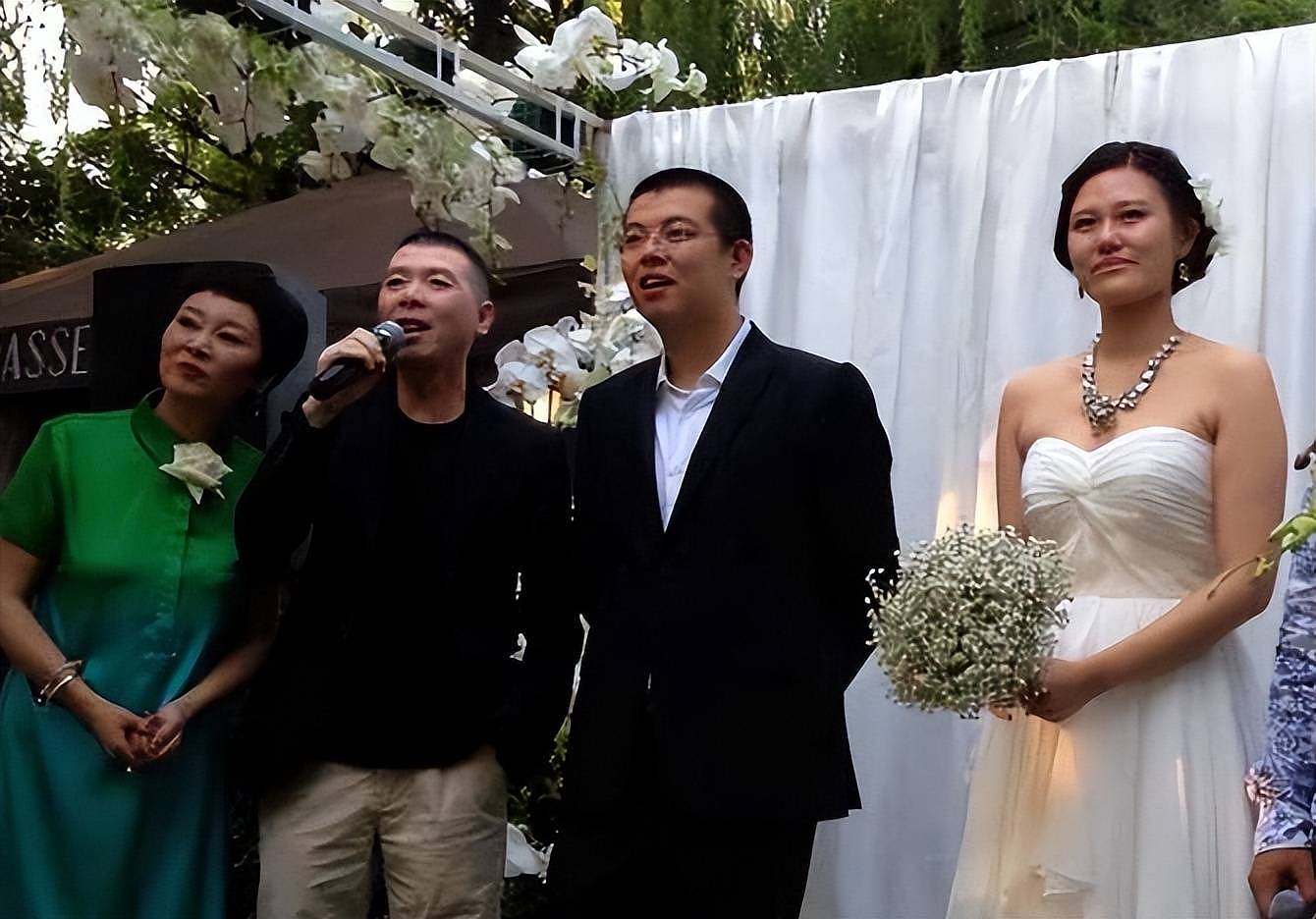 67岁王朔近况:受5种疾病折磨,痴迷刷短视频,女儿不让他死家里(组图) - 1