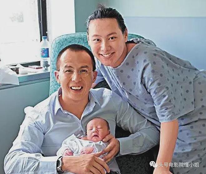 梁洛施马浴柯恋情坐实！女方大儿子成帅小伙，戴眼镜像爷爷李嘉诚（组图） - 5