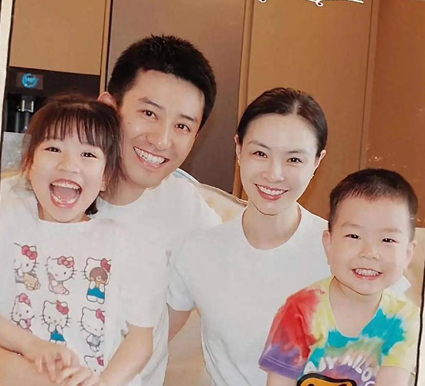 吴敏霞过父亲节！给爸爸转1000元被秒退回，公开父女聊天显温馨（组图） - 15