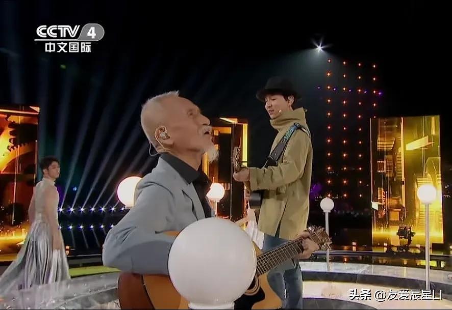 华语乐坛泰斗陈彼得去世,曾唱《阿里巴巴》红极一时,众星发文哀悼(组图) - 7