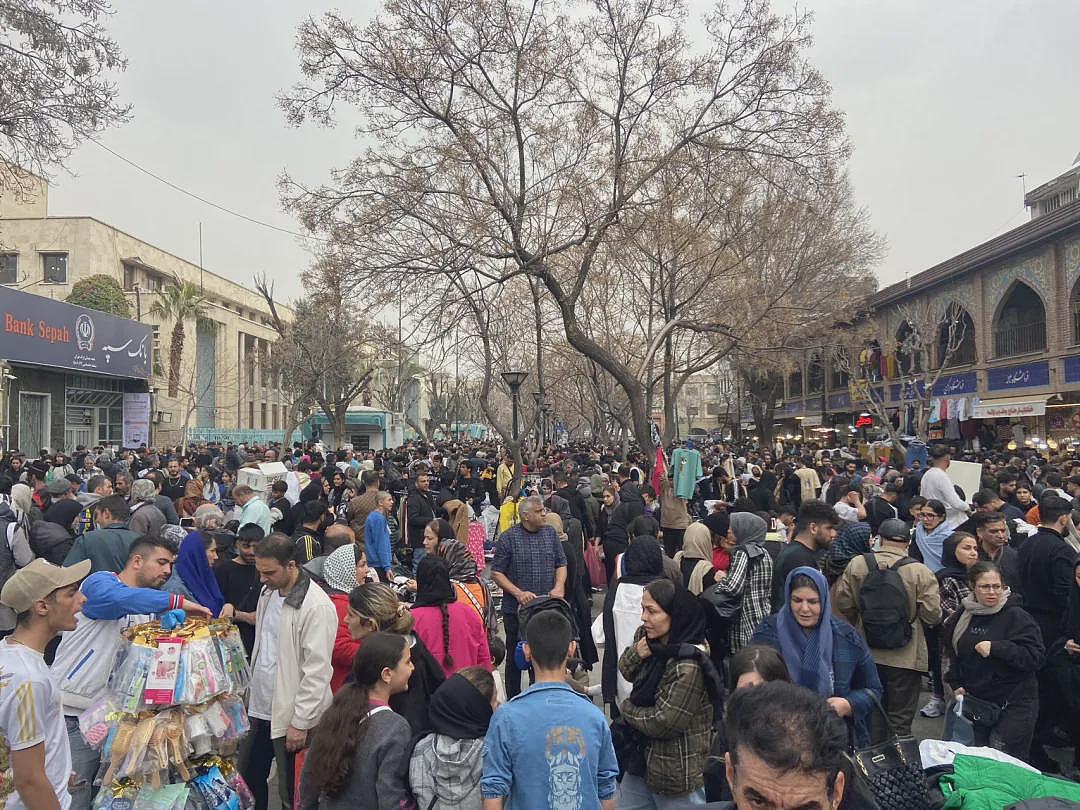伊朗背包旅行半个月,发觉伊朗人均反骨(组图) - 1