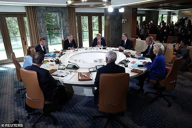 这届G7太抓马，英首相为特朗普弯腰、马克龙被怼懵、意女总理白眼翻到飞（组图） - 6