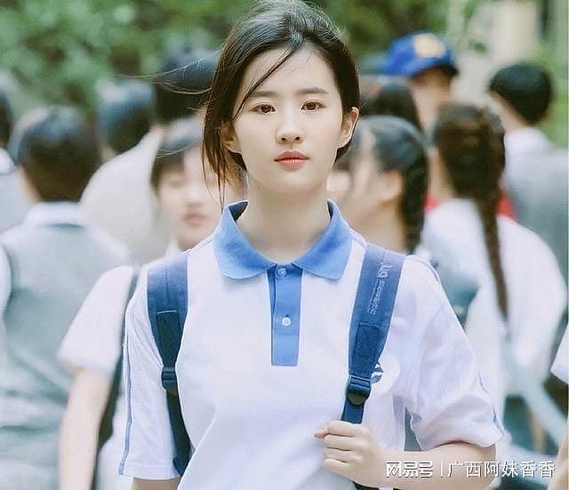 升学传闻沸沸扬扬，一言不发的那尔那茜，终于不再顾及所谓的体面（组图） - 8