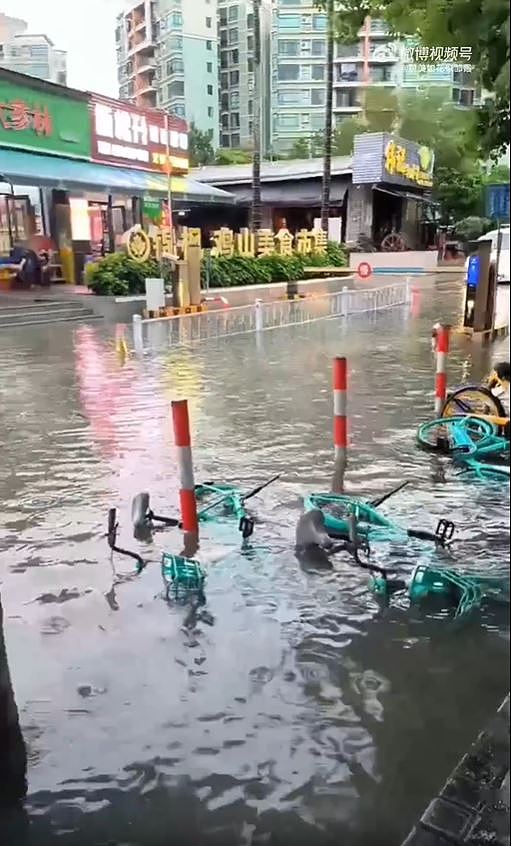 北上注意!珠海及中山发布暴雨红色预警,全市停课,深圳发布橙色预警(视频/组图) - 4