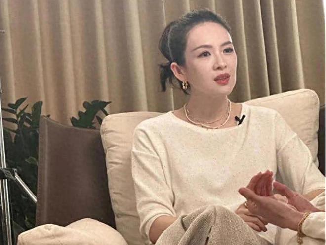 这一次，突然“变了面相”的章子怡，给所有离异女星“提了个醒”（组图） - 1