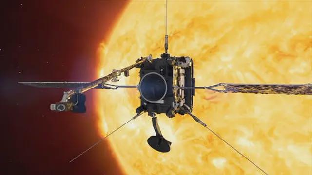 太空船首次拍摄到太阳南极影像(组图) - 1