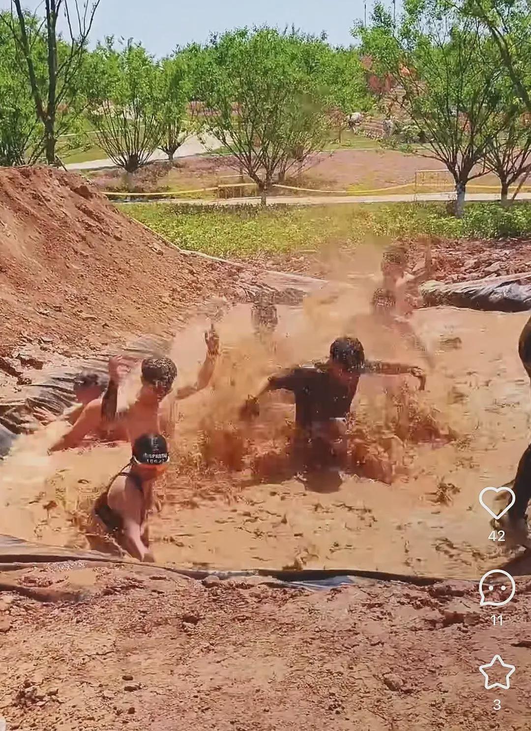 月入十万的中年人,都在“跳火坑”?(组图) - 2