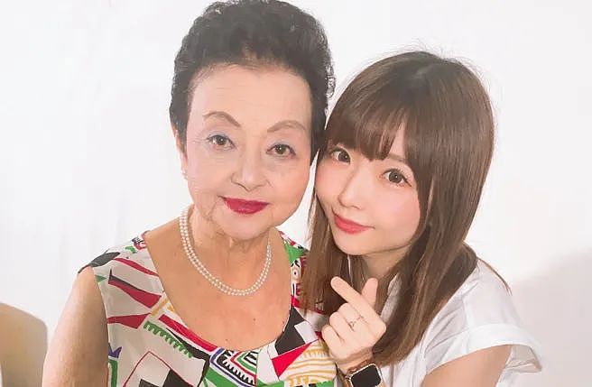 日本90岁寡妇阿嬷时隔24年被鲜肉碰,下海拍片9年,曝光1原因不想上岸(组图) - 11