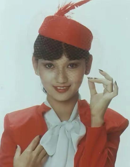 “白蛇三美”均情史坎坷：赵雅芝、陈美琪苦尽甘来、叶童懂得自洽（组图） - 5