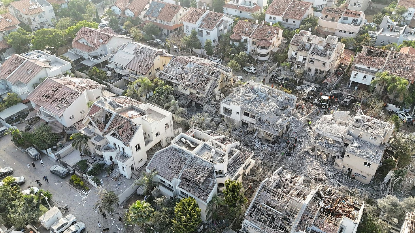 外交部：近800名中国公民自伊朗转移至安全地区，千余人正在转移（组图） - 6