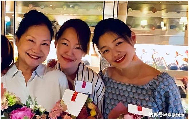 心酸！S妈恳求大家放过大S，晒慈善照疑似躲避大S遗产风波（组图） - 6