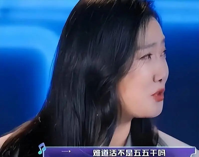 凤凰传奇玲花在演唱会上深鞠躬道歉,无一人退票,曾毅偷偷抹眼泪(组图) - 7