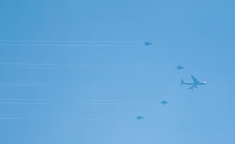特朗普提前离开G7峰会！急返美国情报室，已锁定目标，B-52核轰炸机列阵备战，美国或加入对伊朗作战（组图） - 5