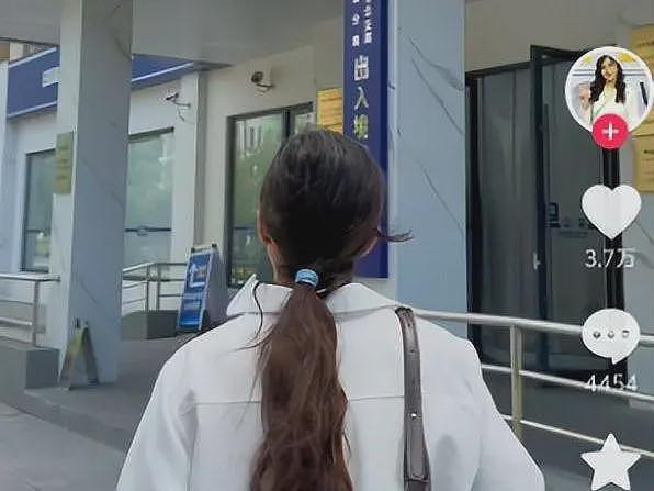 在中留学伊朗女孩坚持回国，从复旦退学坐火车到新疆，航班却停了（视频/组图） - 6