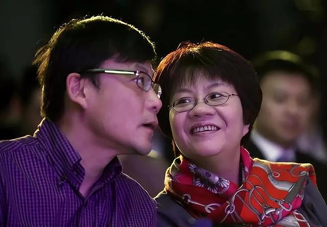 李国庆将再婚,女方为北大校友张丹红,结婚请柬称谢绝礼金,5天前宣布与前妻财产分割达成和解(组图) - 6