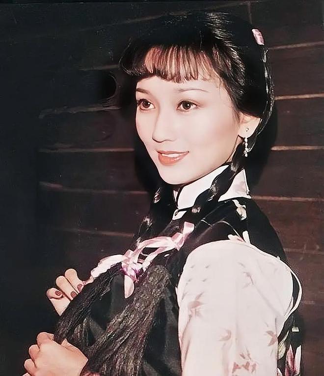 “白蛇三美”均情史坎坷：赵雅芝、陈美琪苦尽甘来、叶童懂得自洽（组图） - 11