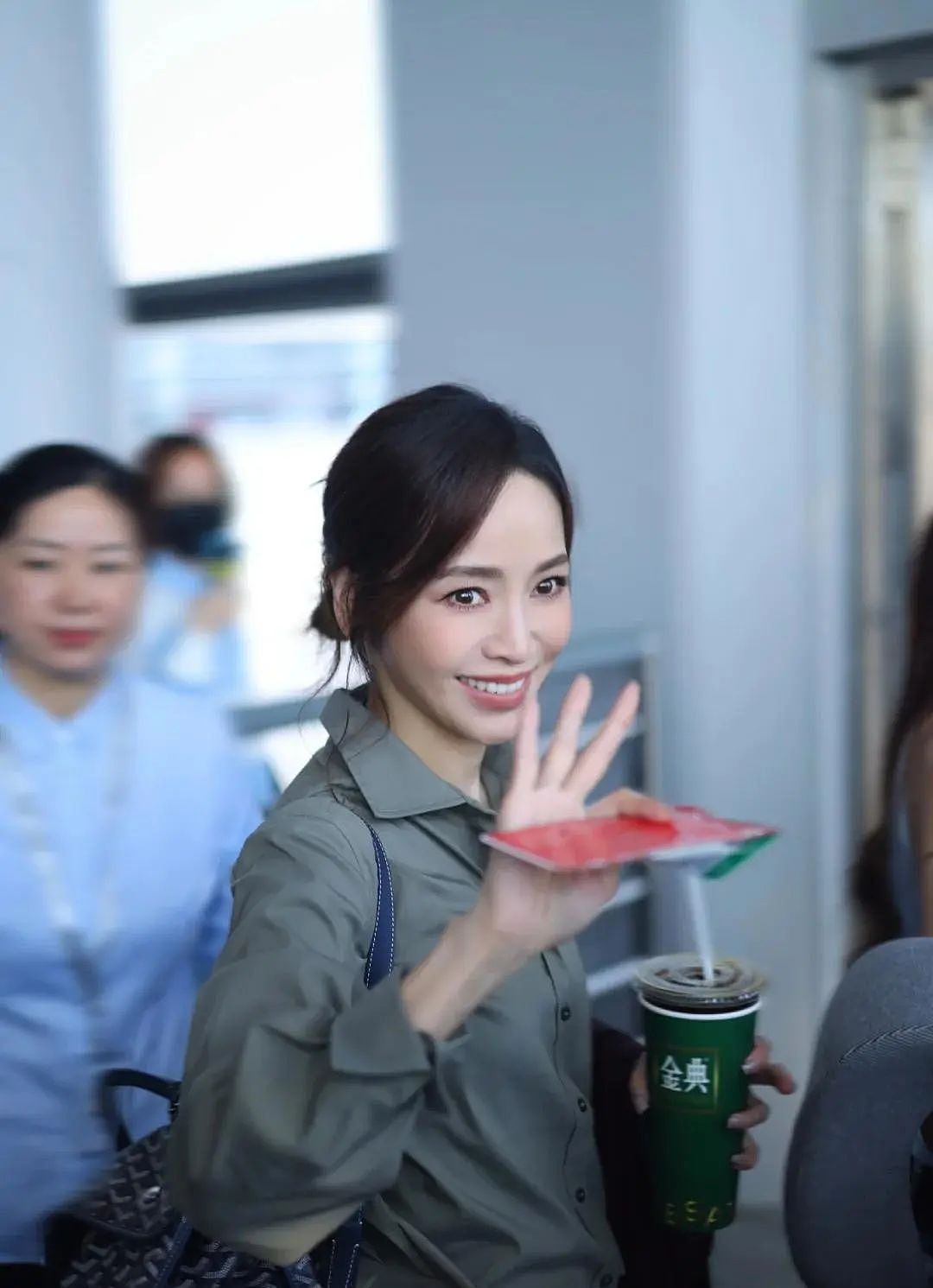 富豪私生女、周董白月光、台湾最美“甜心主播：47岁的她怎么从“完美女神”活成这样了（组图） - 28