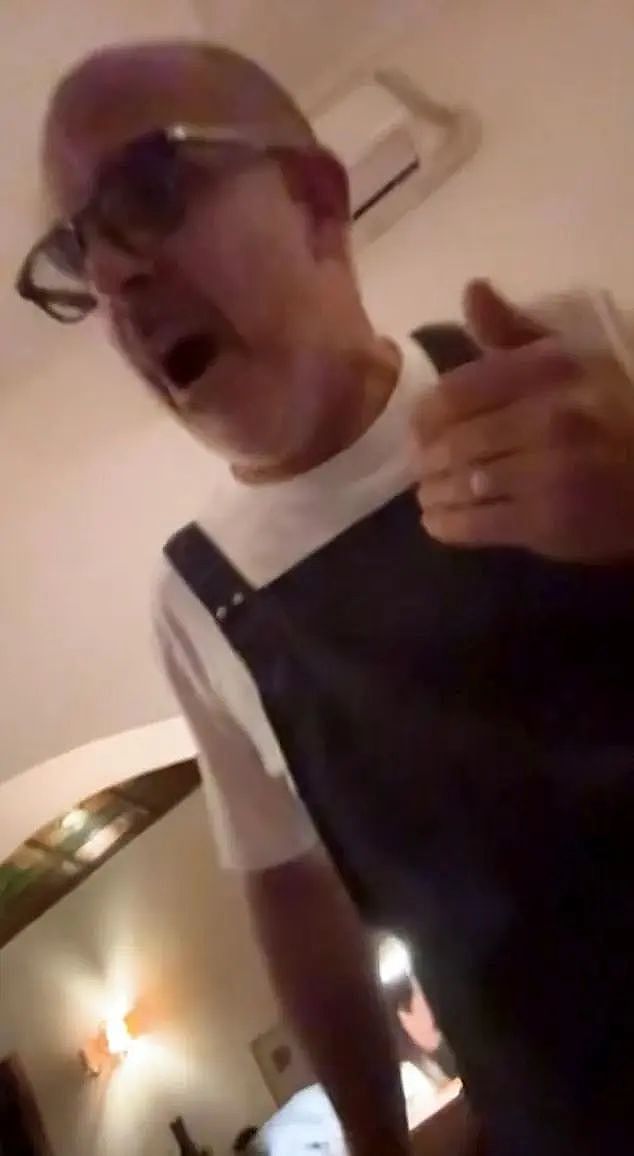 爆脾气!顾客嫌太辣,墨尔本明星大厨直接掀桌赶人,视频疯传全网(组图) - 5