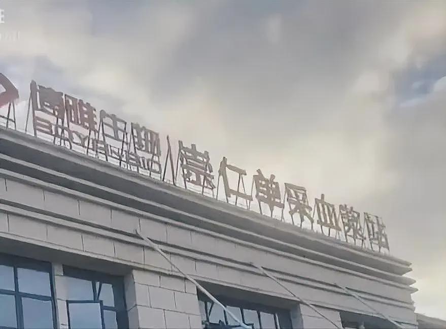 江西高中生被骗抽血浆： 是谁在吸孩子的血（视频/组图） - 2