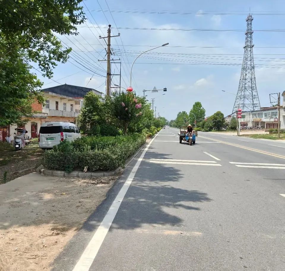 湖南00后女孩醉驾时速174公里撞死3人，逝者母亲：一下子带走我三个孩子，司机至今都没道歉（组图） - 4
