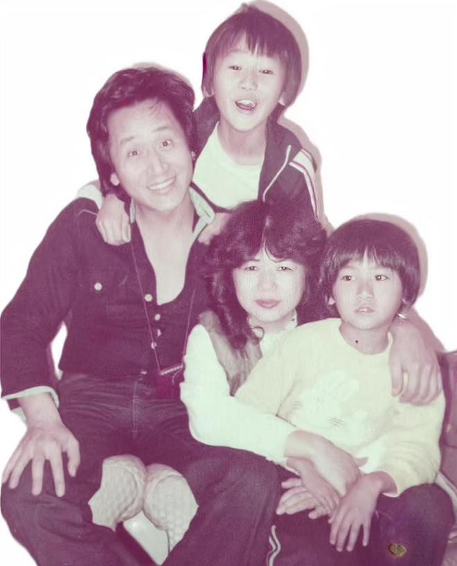 陈彼得大儿子发声：曝父亲临终状态，辟谣义子传闻，晒出全家福（组图） - 10